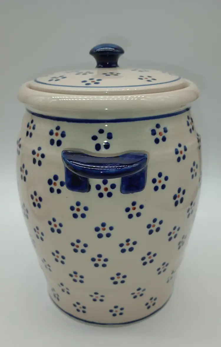 Large Cookie Jar/ Canister, Made In Poland. 
Gorgeous Colors And Craftsmanship, Great Addition To Your Polish Pottery Collection.
This Rare Find Measures 10.25 Inches Tall By 6.25 Inches Wide.