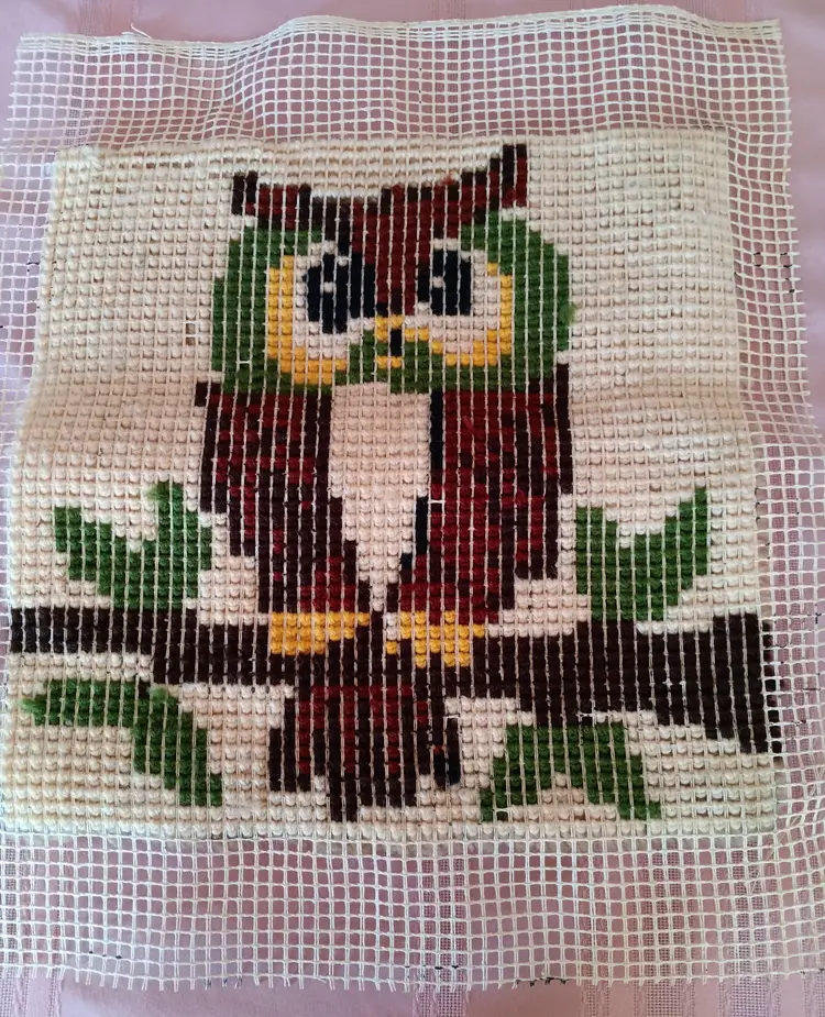 Vintage Owl Latch Hook Wall Hanging