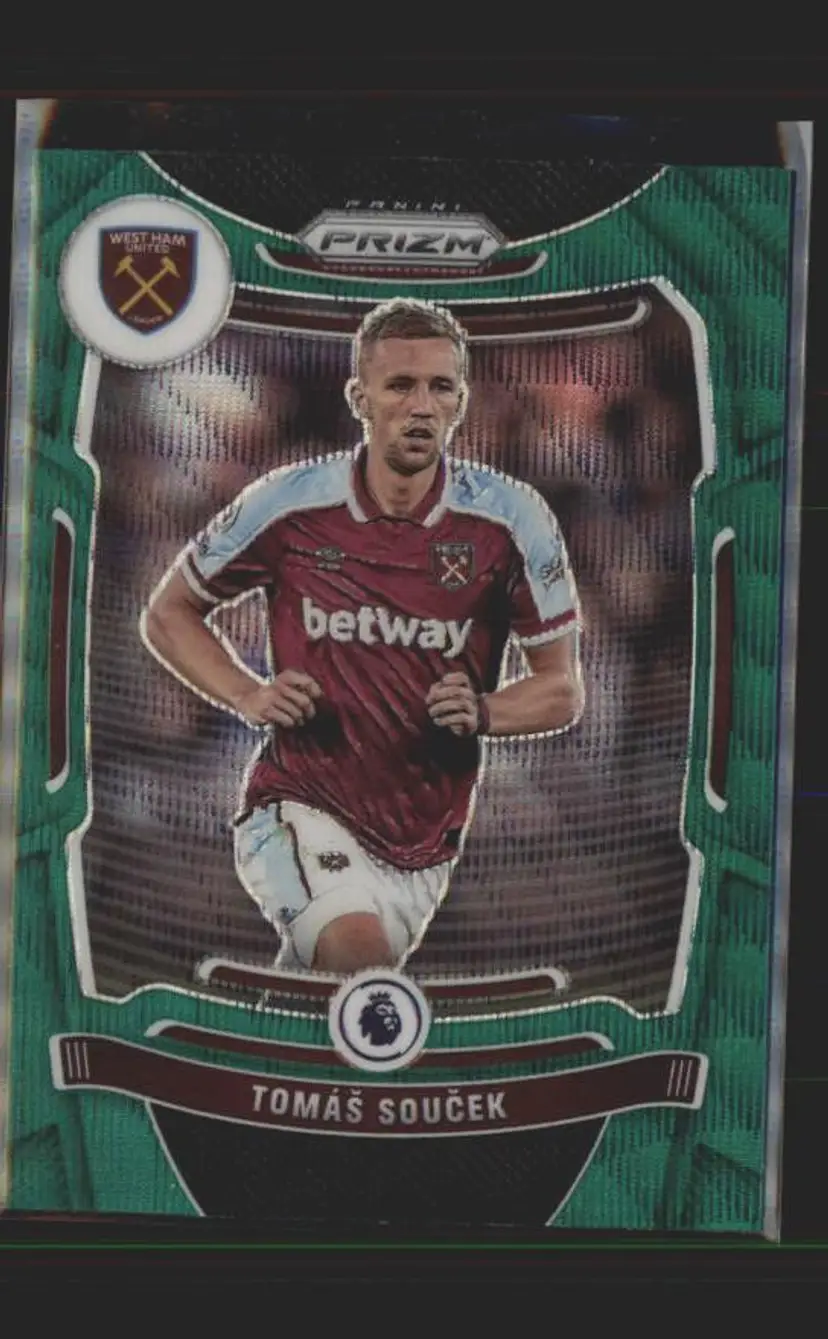 2021-22 Panini Prizm Premier League #238 Tomas Soucek Green Wave - ( 138 ) - West Ham United