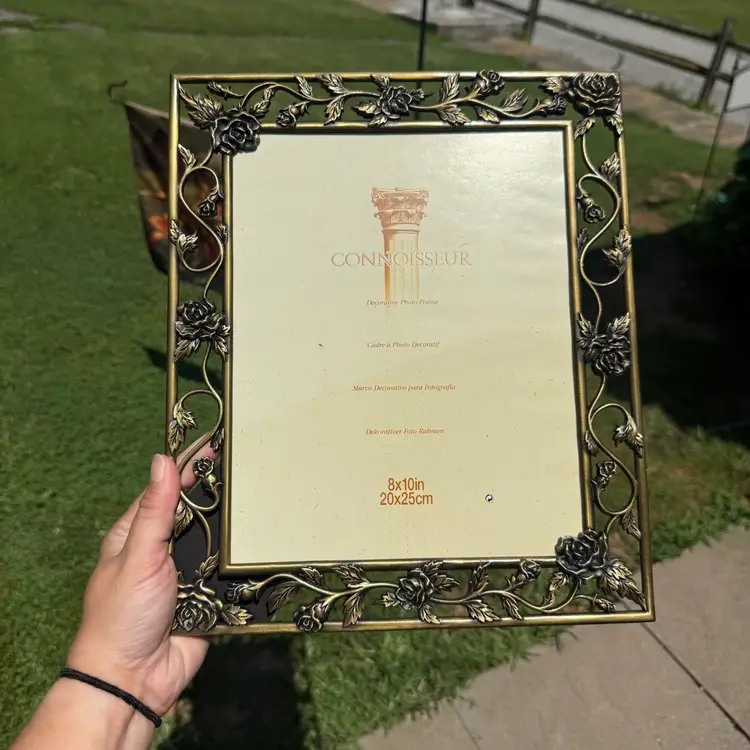Vintage Connoisseur Taiwan Brass Rose Old World Romantic Picture Frame 8x10 New