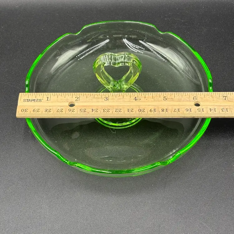 Greensburg/LE Smith Antique Glass Tidbit Tray With Heart Shaped Handle. c1910-1920s UV