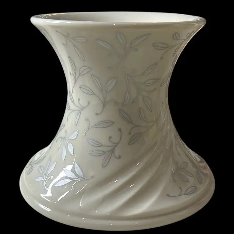 Lenox Wedding Promise Pillar Candle Holder - Made In The USA: 5.5”x 4.5”x4.25”