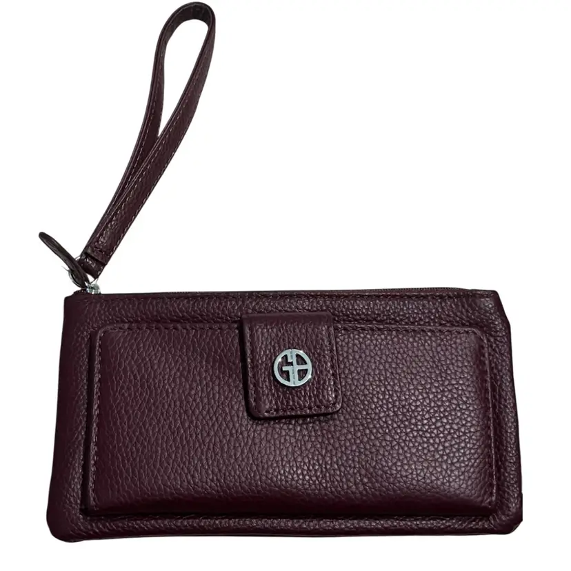 Vintage Italian Leather -Giani Bernini- “Softy Grab N Go” Wristlet - Wine Color- 7.25” W x 4” H