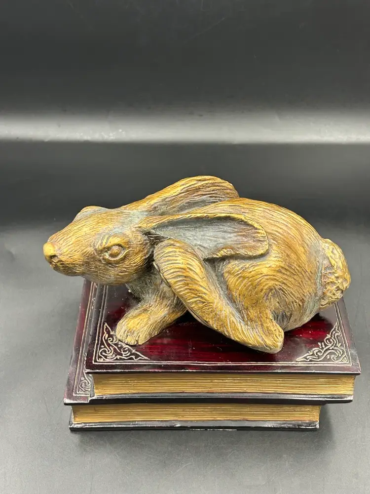 Vintage Brass Bunny Rabbit On 2 Resin Hamlet W. Shakespeare Books Doorstop- Bookend