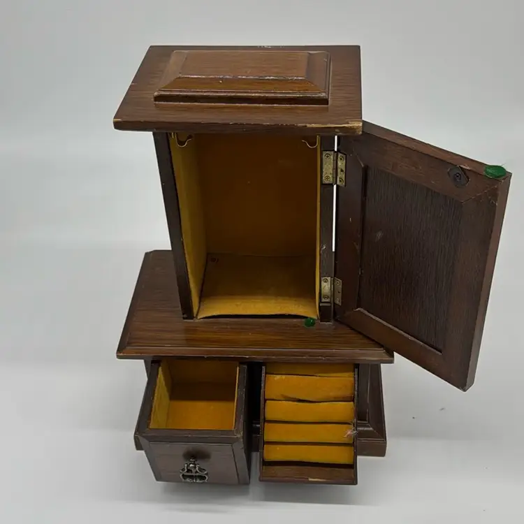 Music Jewelry Box - Vintage Mahogany