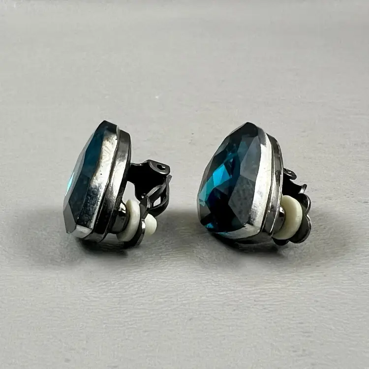 Vintage Blue Pear Shape Teardrop Rhinestone Statement Clip On Earrings 1"