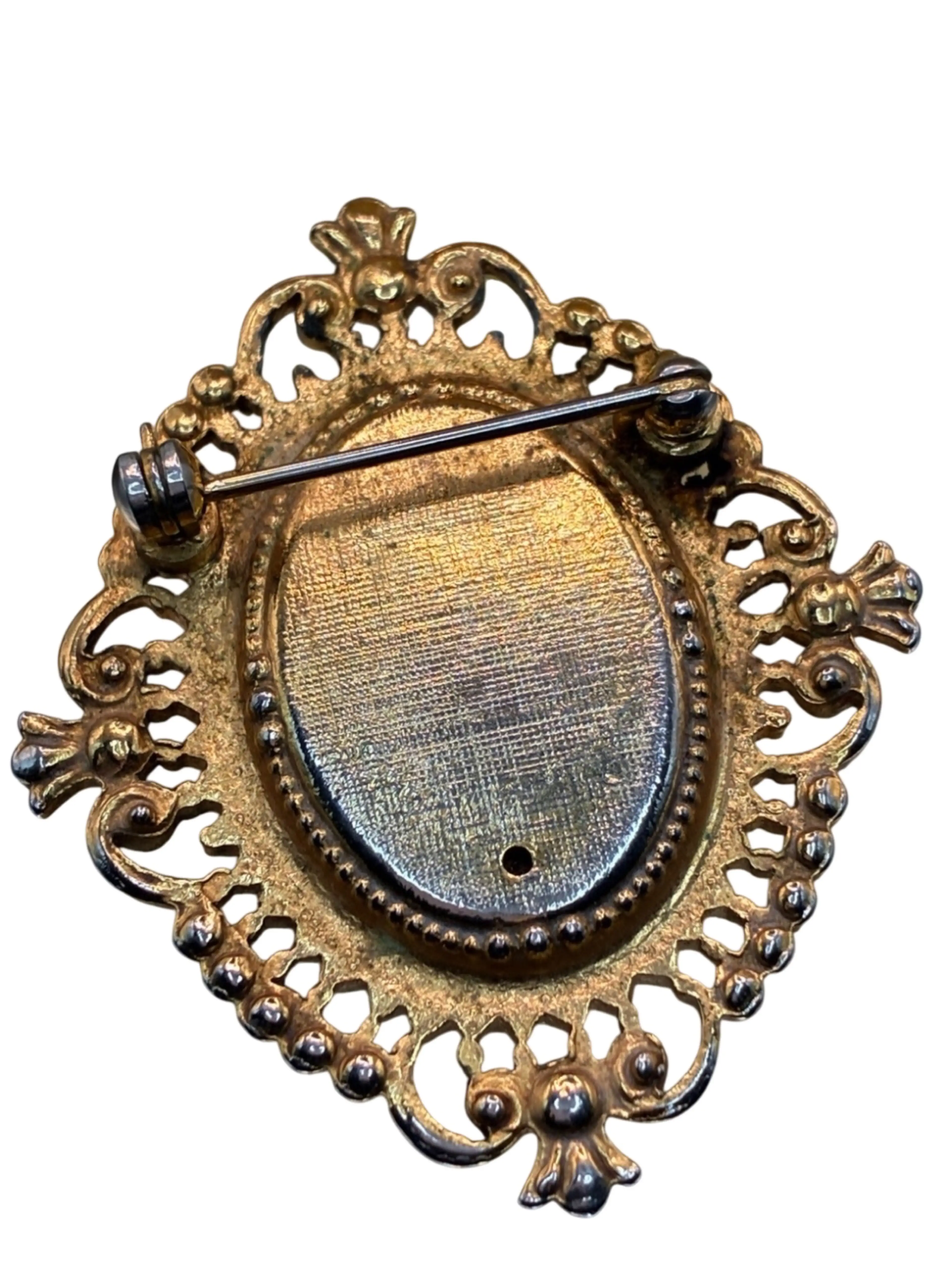 Image 2 of 2