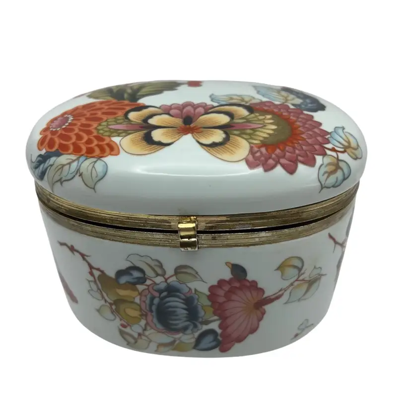 Andrea By Sadek Oval Porcelain Box Made In Japan, 4” Tall x 6” Wide