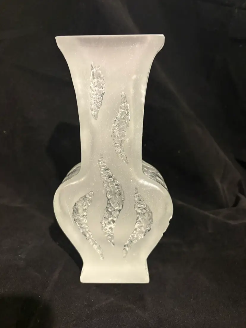 Art Glass Vase Ingrid Glass Kurt Wokan Marked IG 3085 As is, chip in side