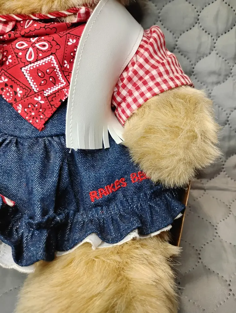 Vintage Robert Raikes Bear "Bonnie" 1989 Original Collection With Tags #4938