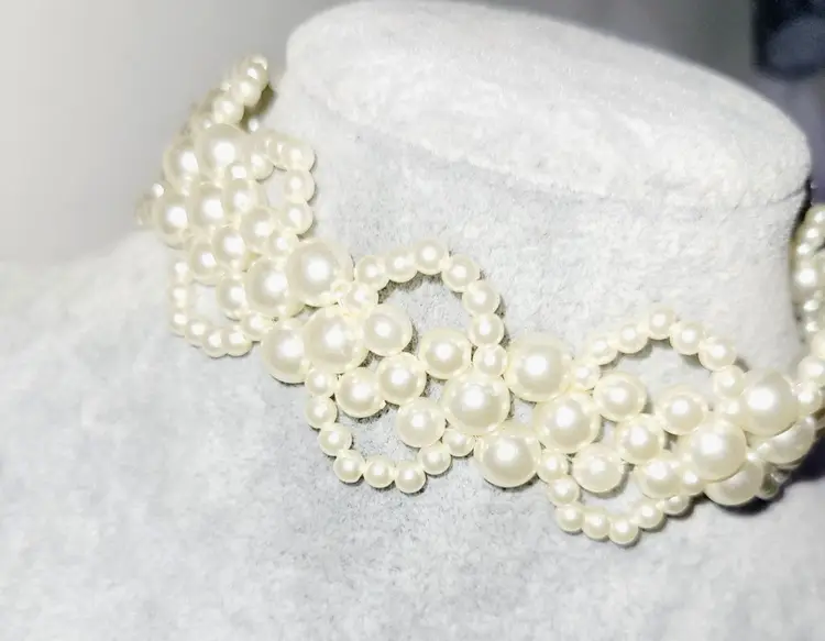 BERYUAN Boho 3-Tier Faux Pearls Choker Necklace chunky layered Graduated Pearls