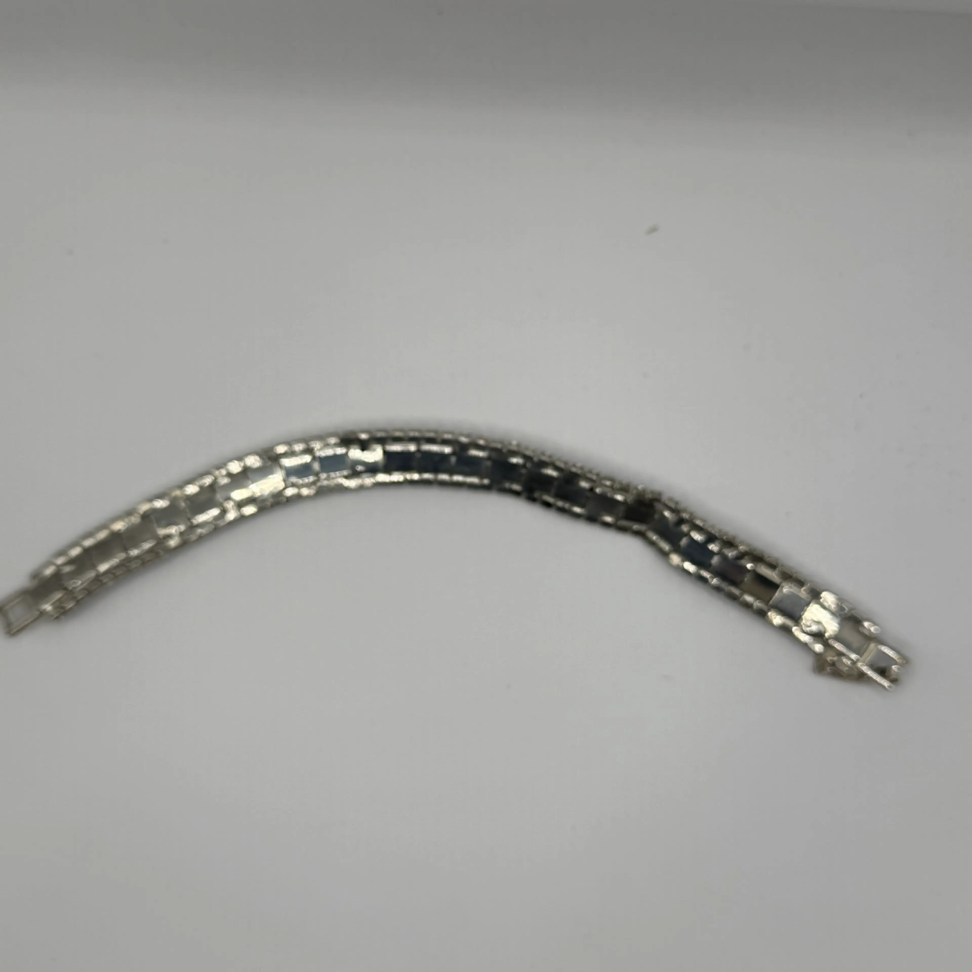 Image 4 of 4