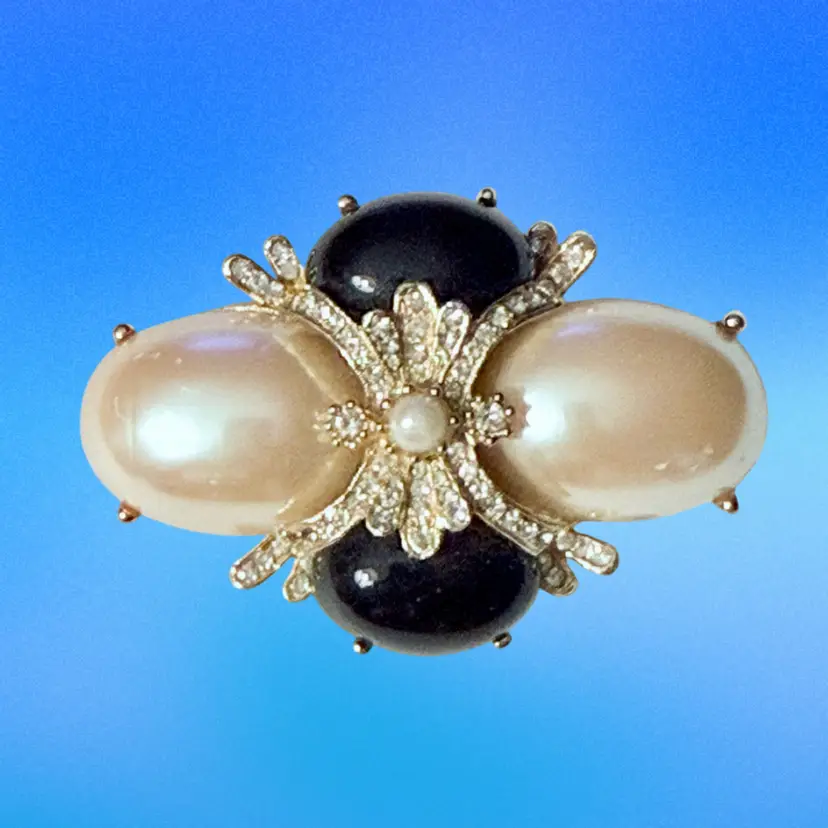 Vintage Signed Joan Rivers Faux Onyx Mabe Pearl Pavé Crystal Goldtone Brooch (1990s) **Please Read**