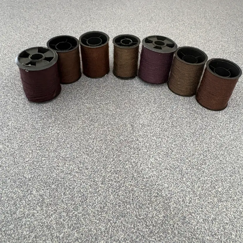Thread - Small - Brown