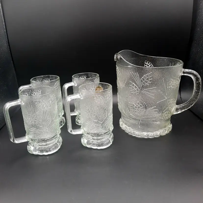 Tiara Glass Ponderosa Pinecone Pitcher & 4 Footed Mugs