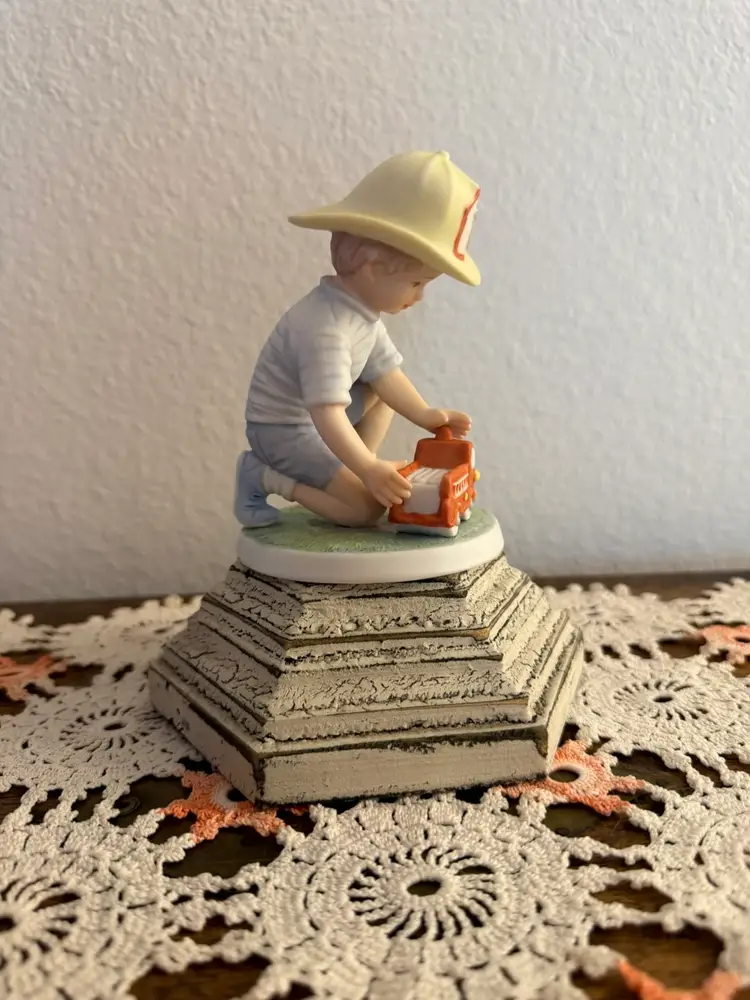 Vintage Frances Hook Engine #1 Hand Painted Porcelain Figurine Limited Edition