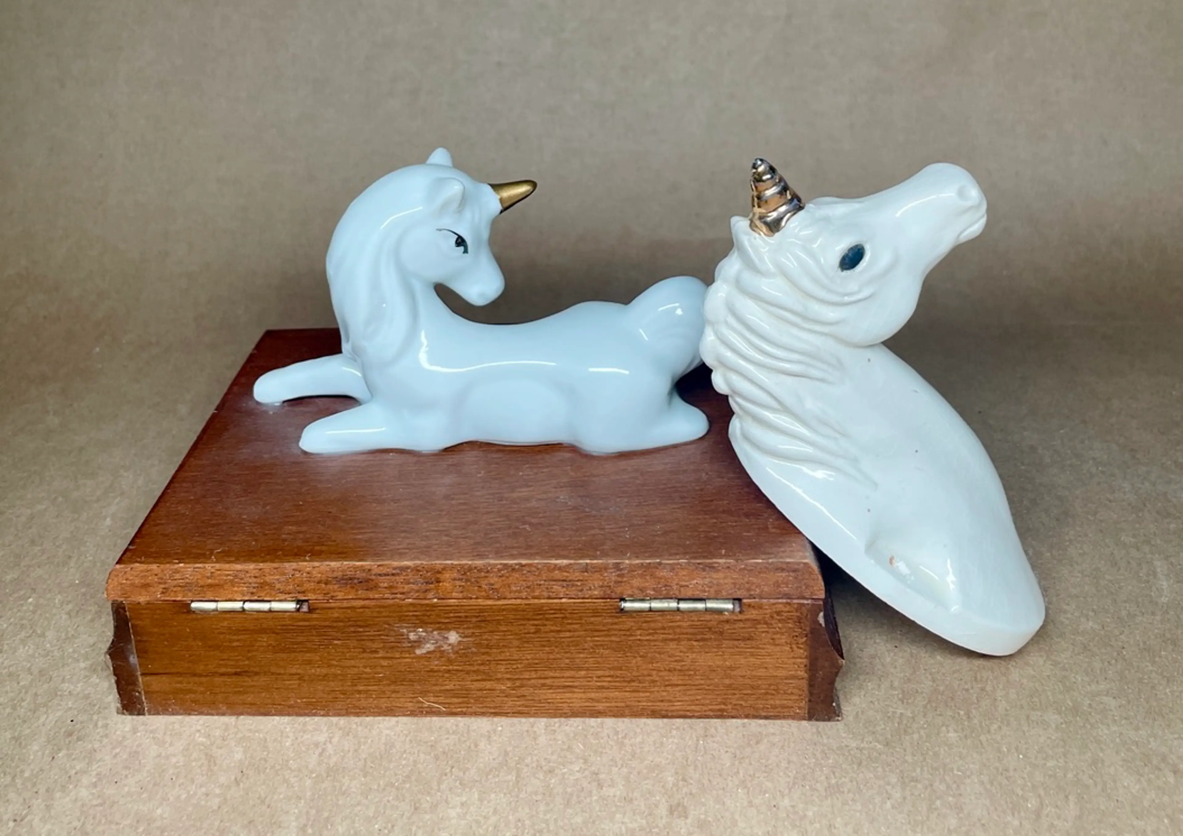 Image 2 of 11