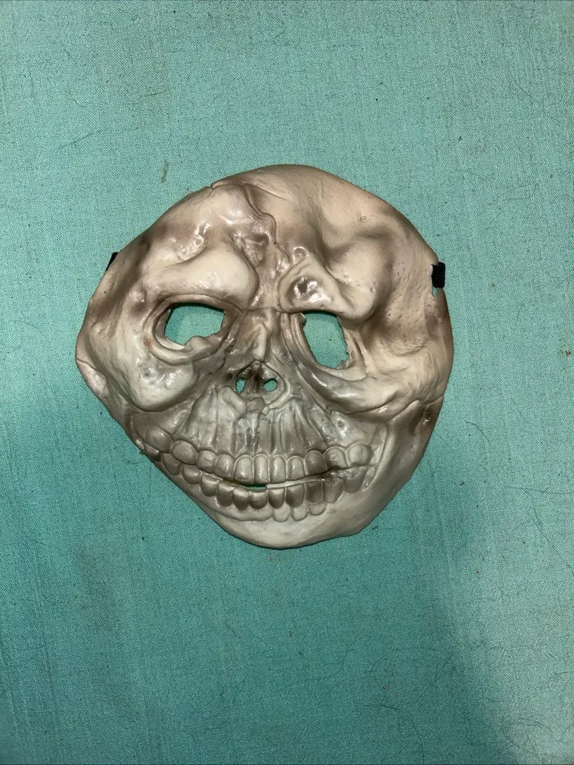Vtg Skull Demon Halloween Mask 1996 Costume Sturdy