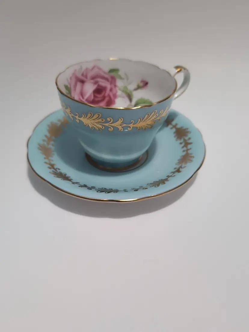 Aynsley England Bone China Robin's Egg Blue Pink Cabbage Rose Teacup And Saucer