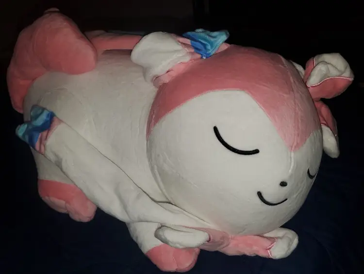 Pokemon Center Sylveon Sleeper Plush Eeveelutions Plush Rare Authentic Tags