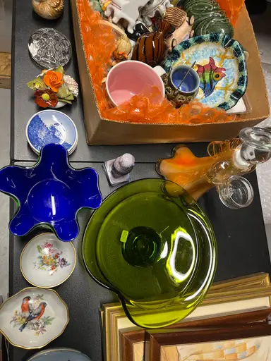 SURPRISE POP UP-What Did I Buy Today?