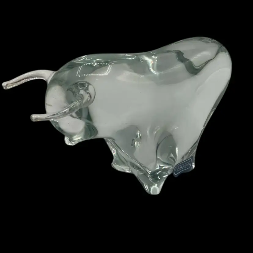 z.Larson Clear Bull Paperweight 4.25"Hx7"L