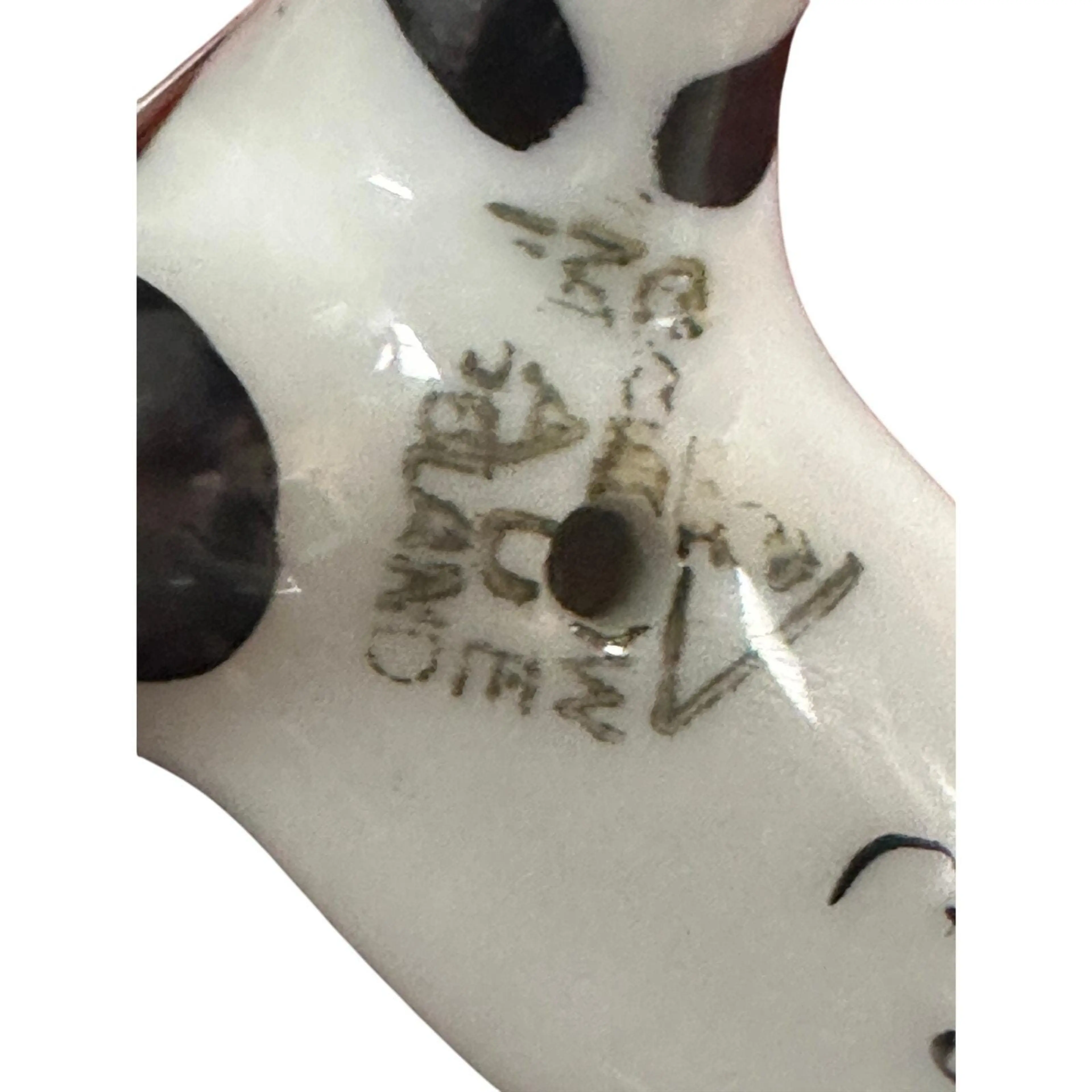 Image 4 of 10
