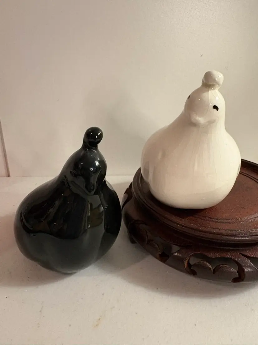 Black And White Ceramic Quail Salt And Pepper Shakers