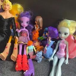 Misc Dolls 12