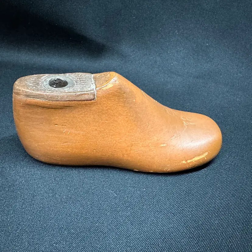 Vintage Child's Hardwood Shoe Last - Size 3 1/2 D - Industrial Cobbler Decor