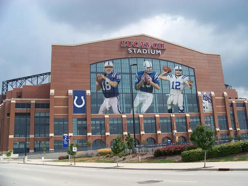 Indianapolis Colts football card breaks and collector community