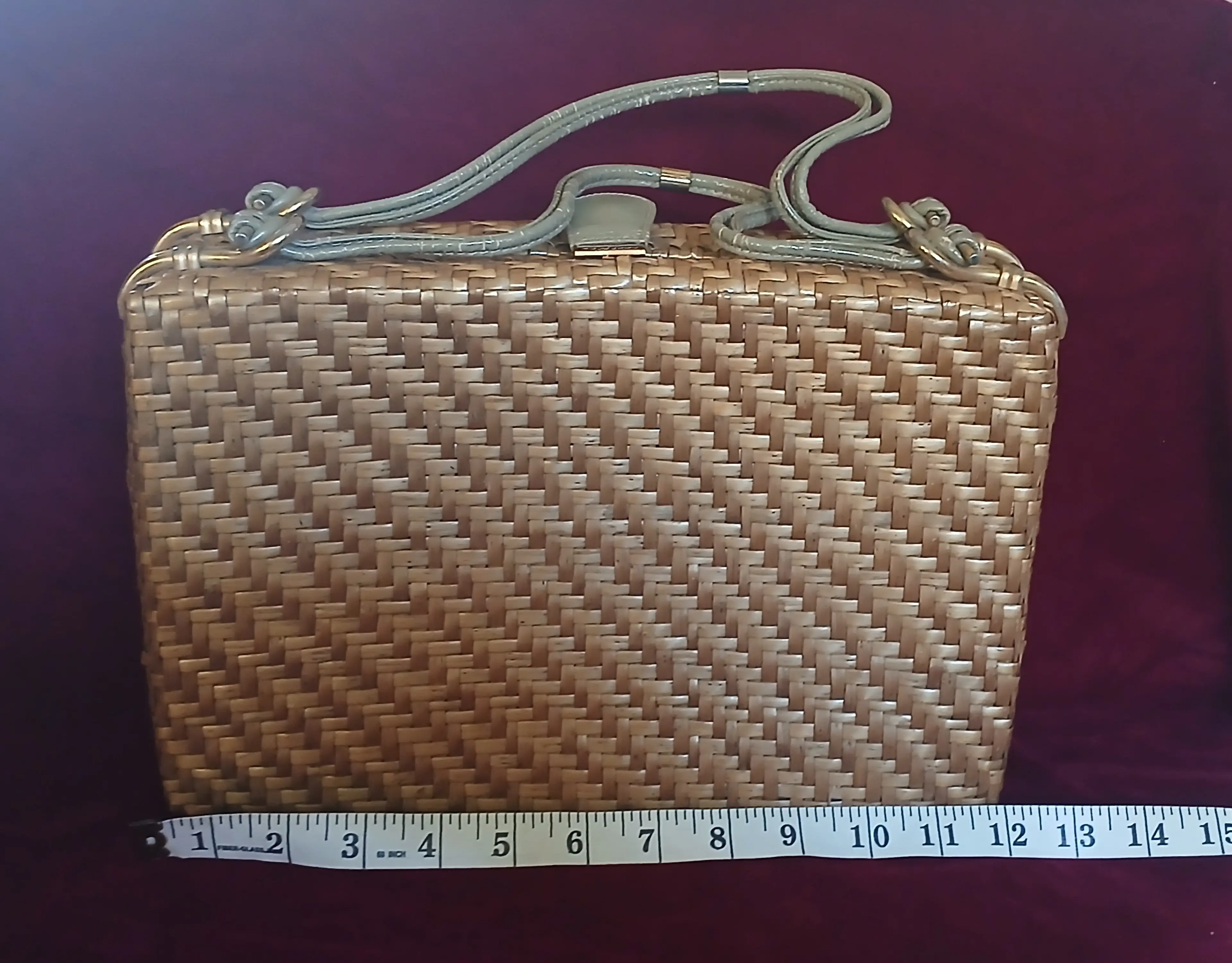 Image 1 of 10