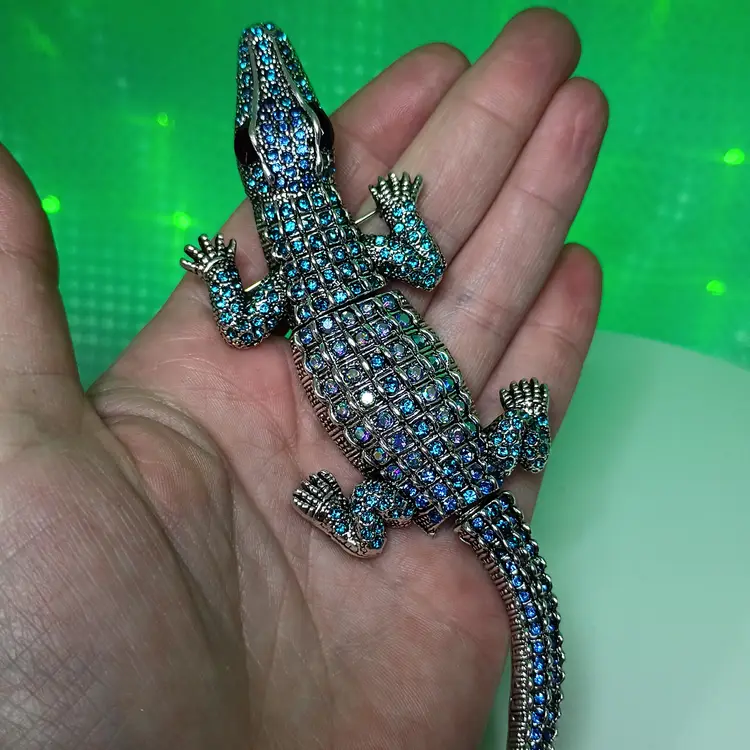 Blue Rhinestone Alligator Brooch Pendant Silver Tone Sparkly Statement Jewelry (Inv - #06)