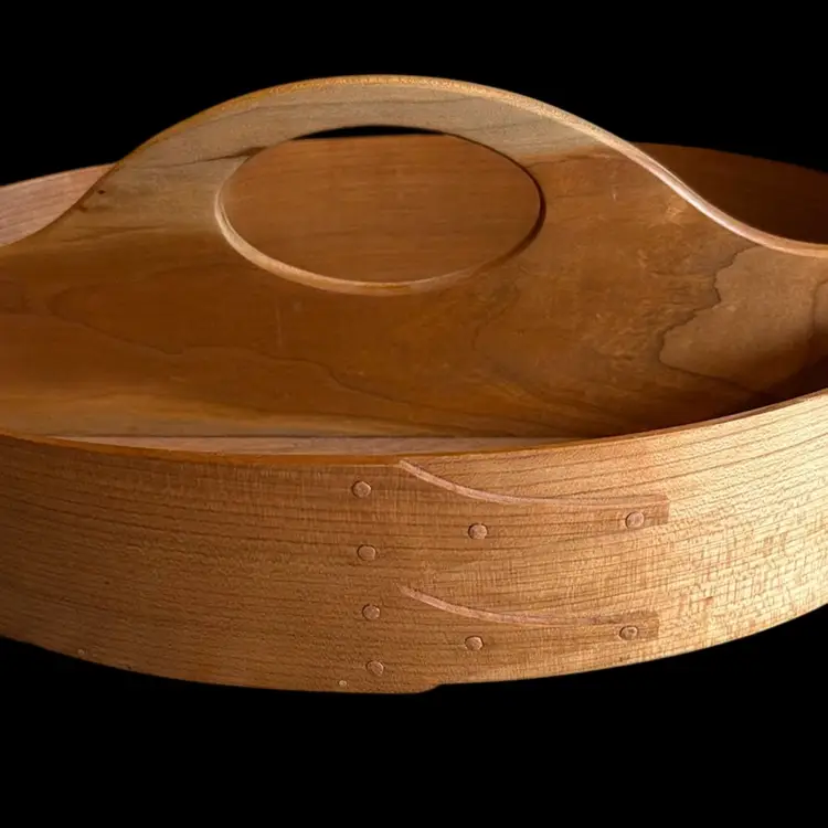 Hand-Made Shaker Oval Divided Carrier