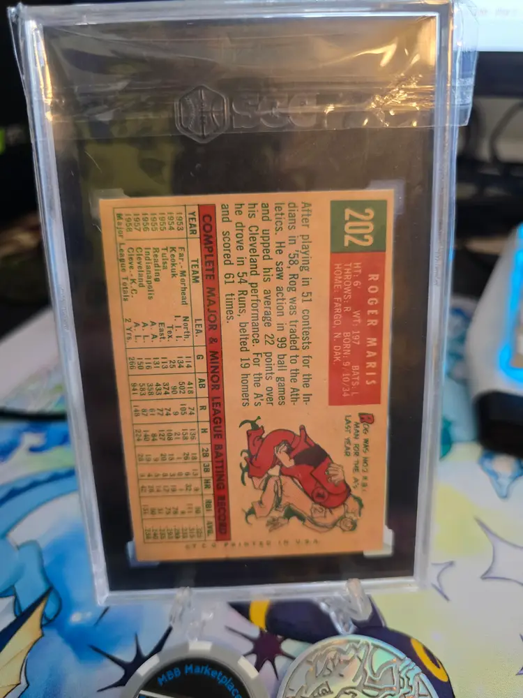 1959 Topps Roger Maris SGC 4.5