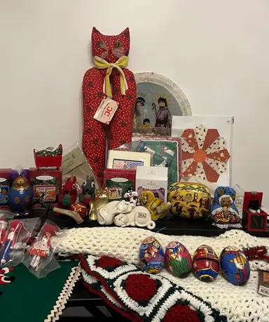 Vintage Christmas & Cats - The 2 Best C’s - $5 Starts