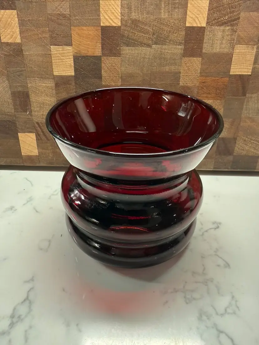 Anchor Hocking Royal Ruby Red Squatty Vase