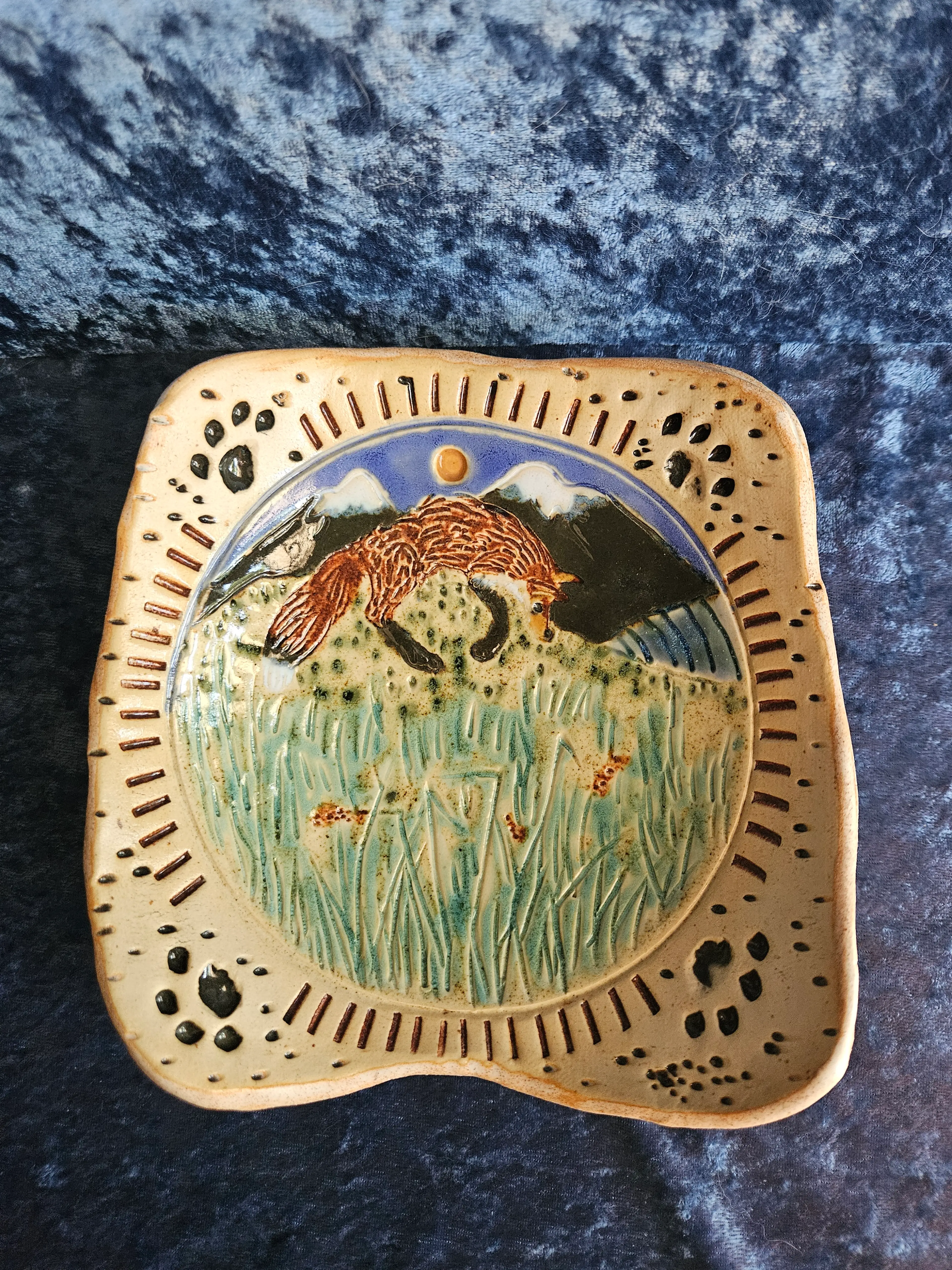 Image 2 of 10