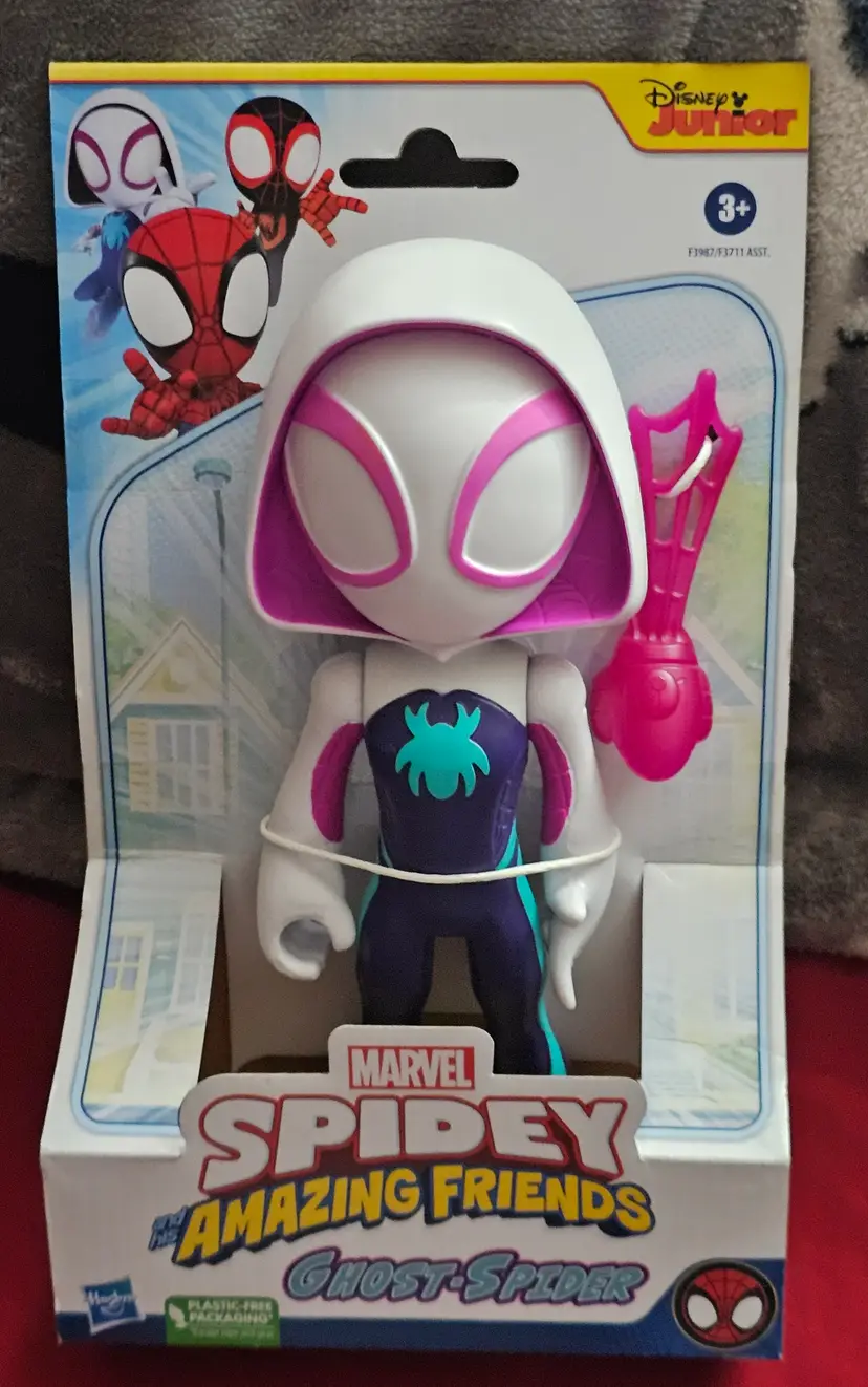 GHOST SPIDER Marvel Spidey & His Amazing Friends Super-Sized Action Figure NEW