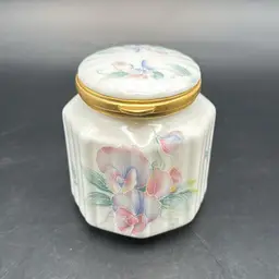 Vintage ‘84 Aynsley "Little Sweetheart" Floral Octogonal Fine Bone China Trinket Box 3”