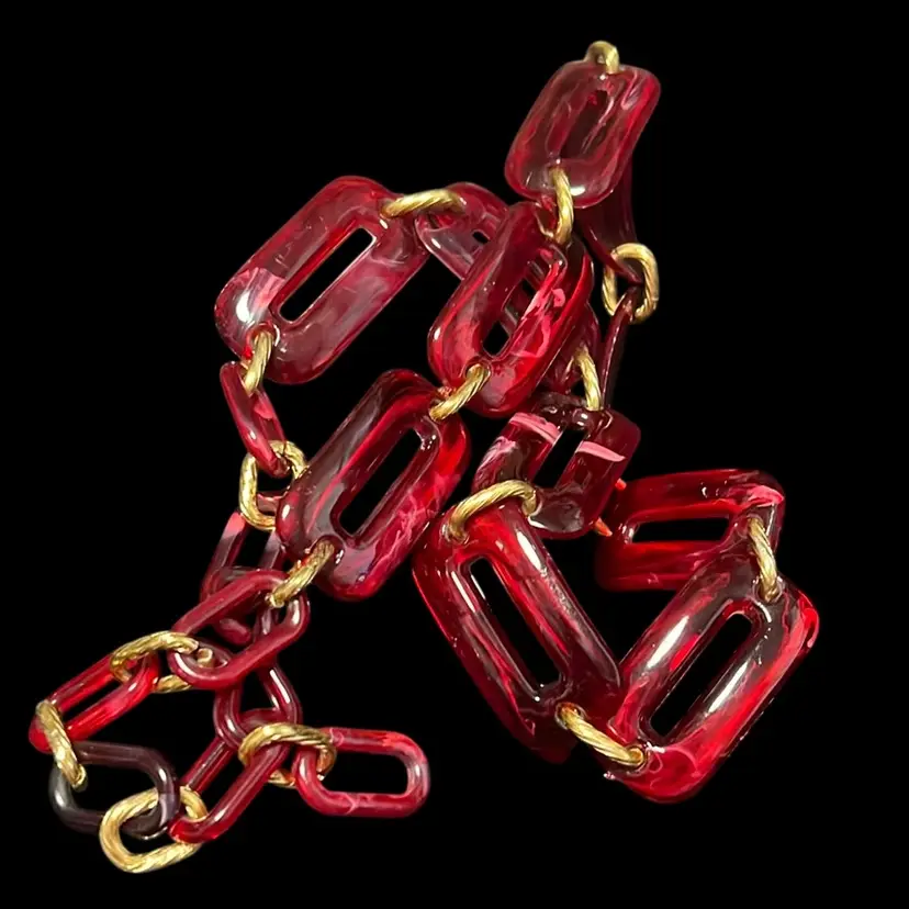 Vintage Red Celluloid Red And Gold Tone Belt