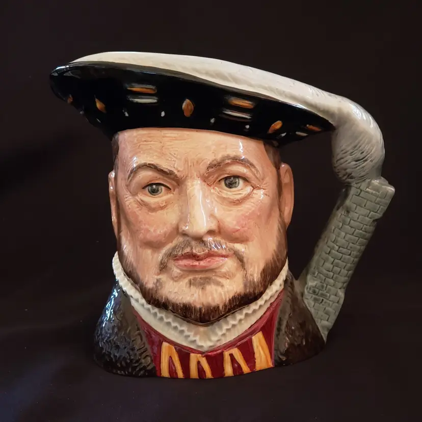 Toby Jug Mug Royal Doulton King Henry VIII 1975 Rare 6 1/2" tall Vintage