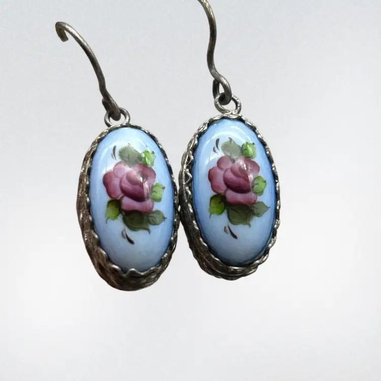 ** Pick Of Week Vintage Russian Finift Enamel Dangle Earrings – Hand Painted Pink Roses, Rostov Silver Filigree, Double-Sided Floral