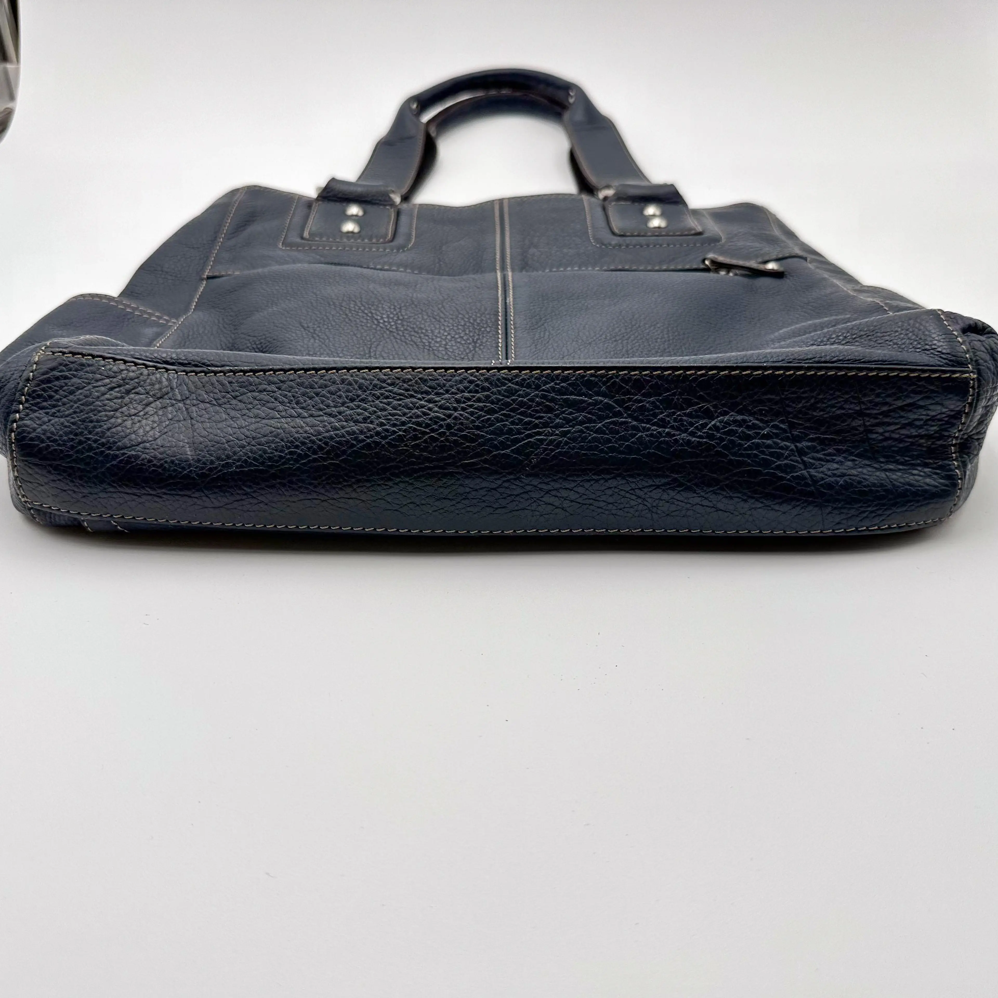 Image 4 of 12