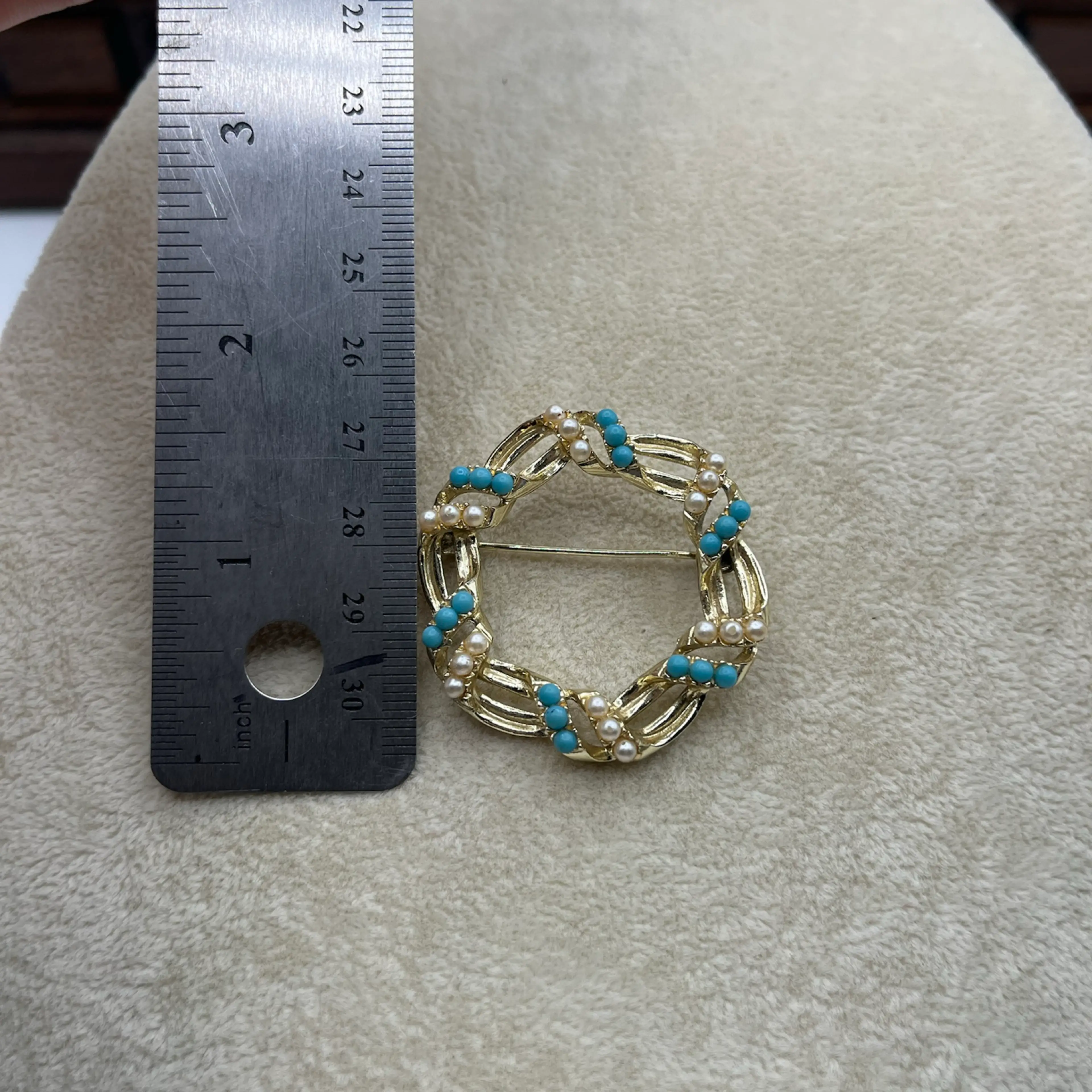Image 4 of 4