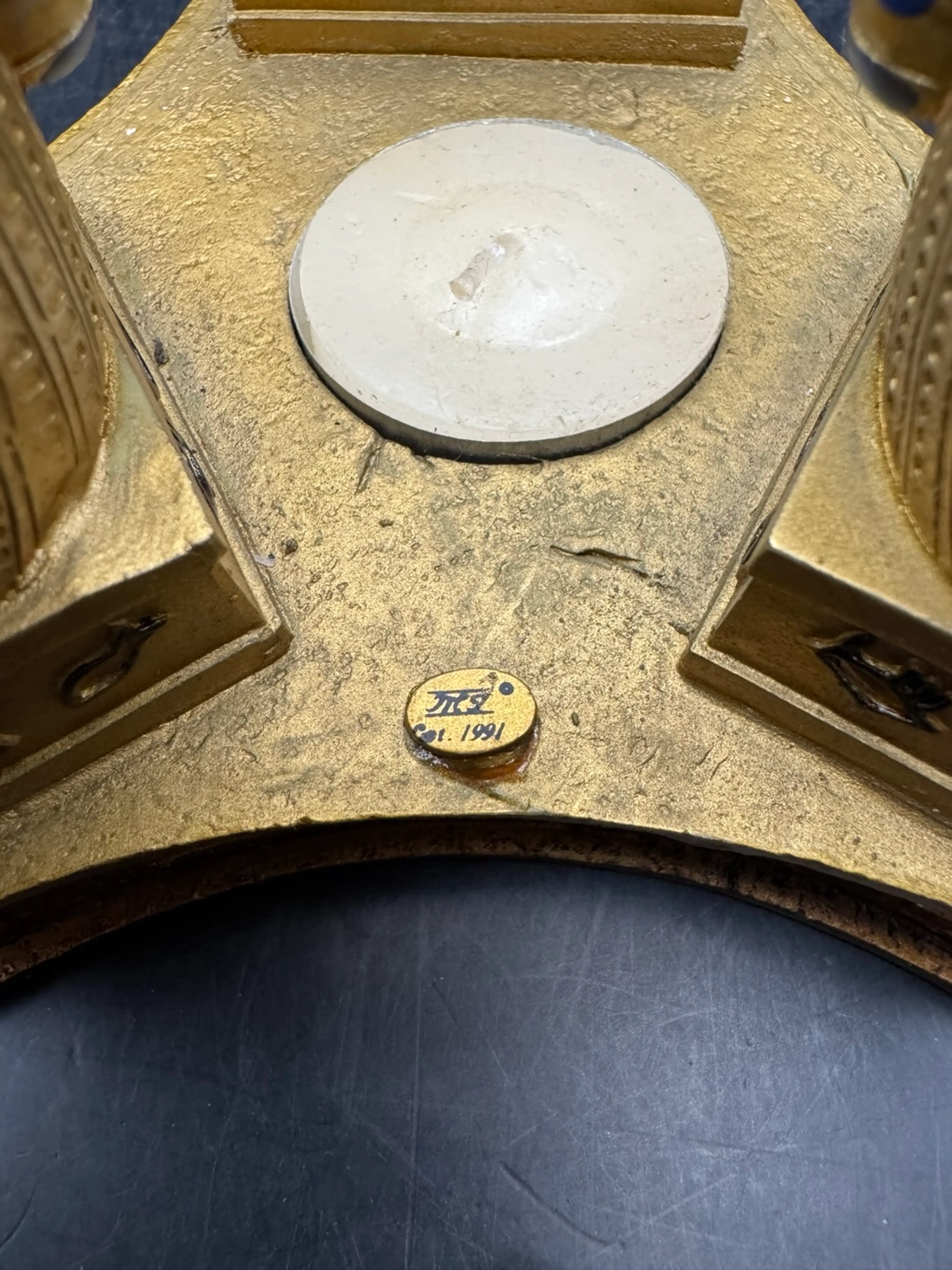 Image 3 of 7