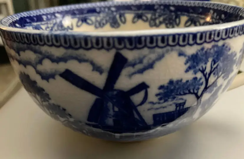 179 Vintage Porcelain Toile Tea Cup