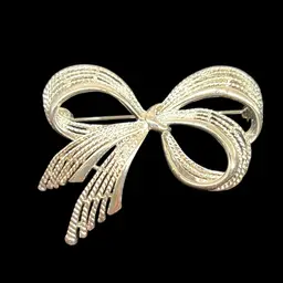 Vintage Signed Napier Silvertone Brooch 2.5"