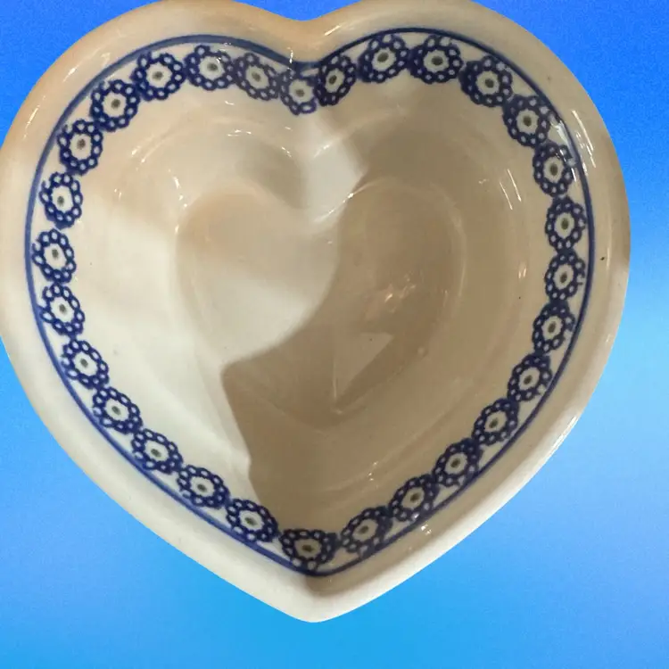 Heart Shaped Polish Pottery Dish Bolelslawiec Pear Design