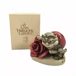 Harmony Garden Lord Byron's Lonely Hearts Club Vintage Figurine Ladybug Rose 3"